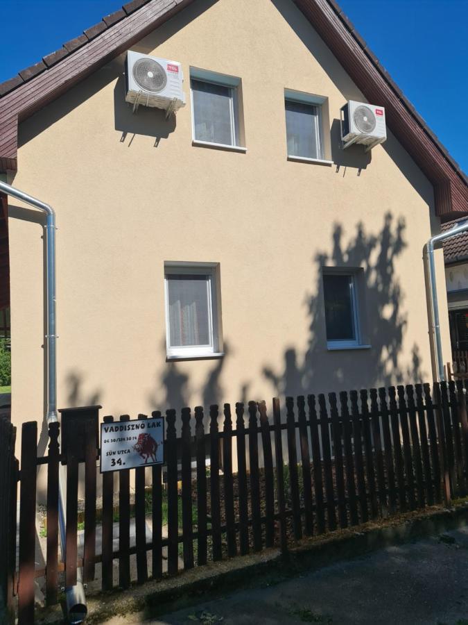 Vaddinszo Lak Villa Kiskunmajsa Ngoại thất bức ảnh